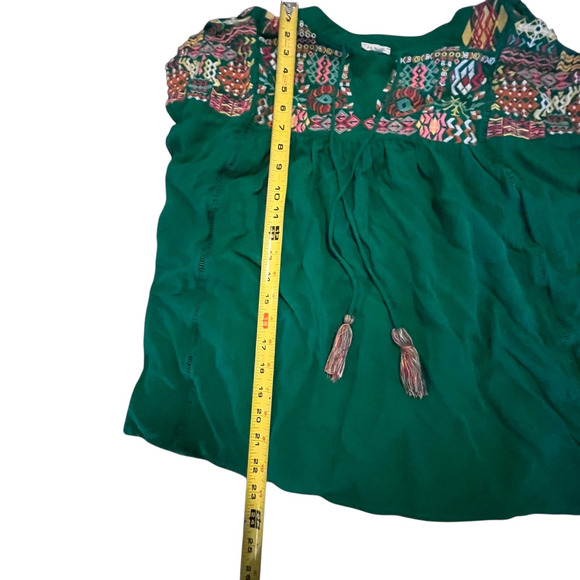 Women's Green Short Rayon Blouse w/ Embroidery byJodifil Size L - Picture 3 of 4